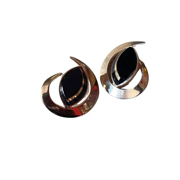 Sarah Coventry 1961 Black Saturn Clip On Designer Costume Jewelry Vtg Earrings - Picture 1 of 6